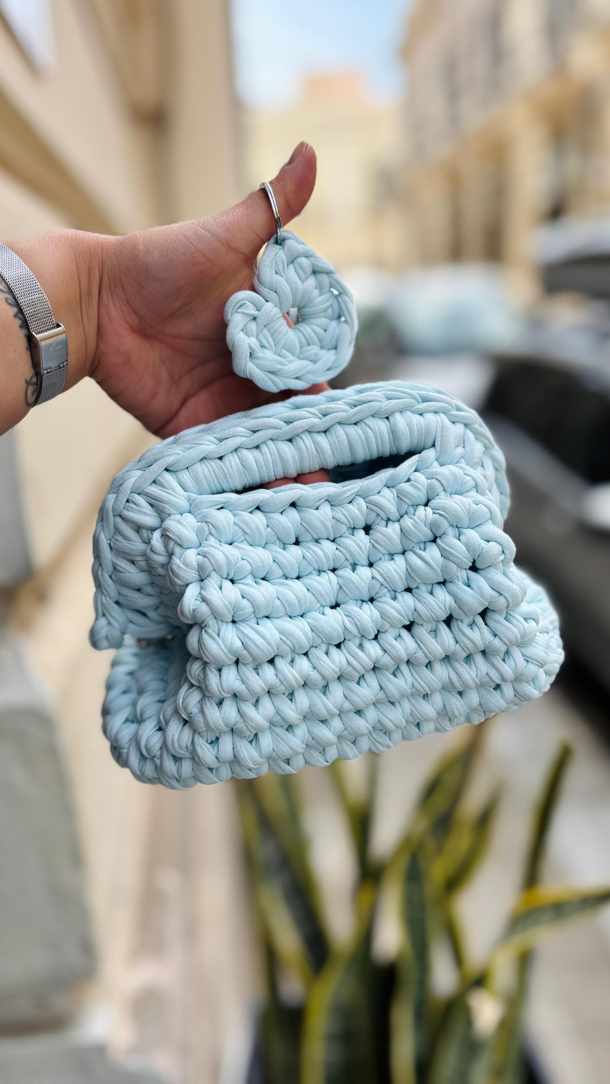 Clutch Cuoricina