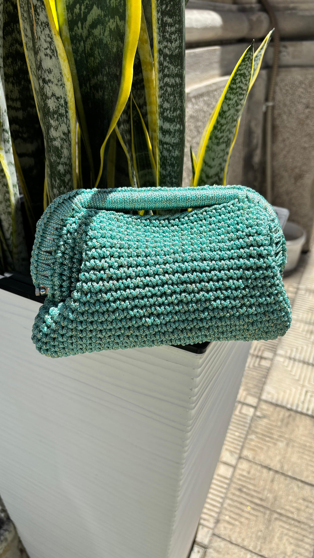 Clutch in cordino