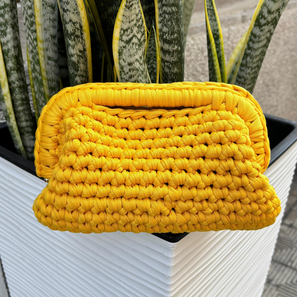 Clutch Cuoricina
