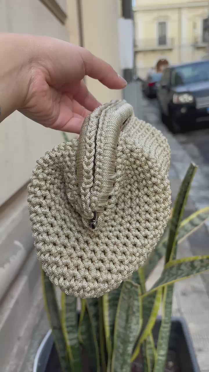 Clutch Gold