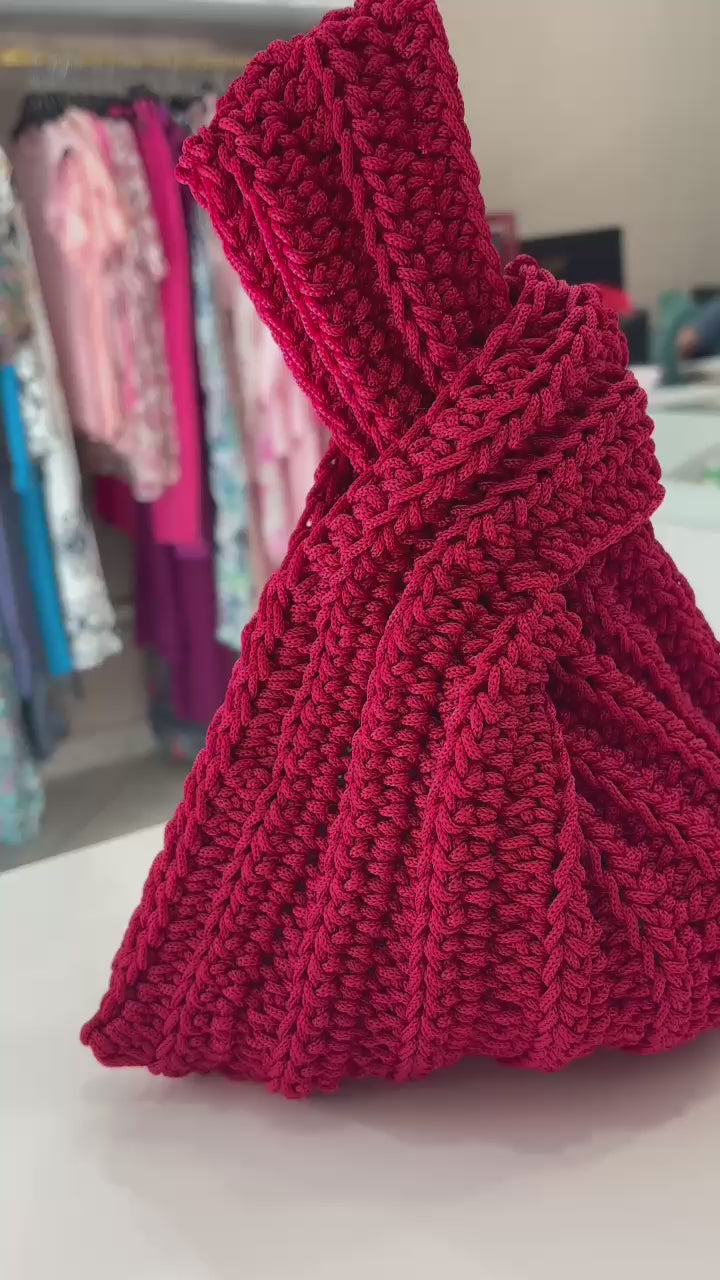 Knot bag